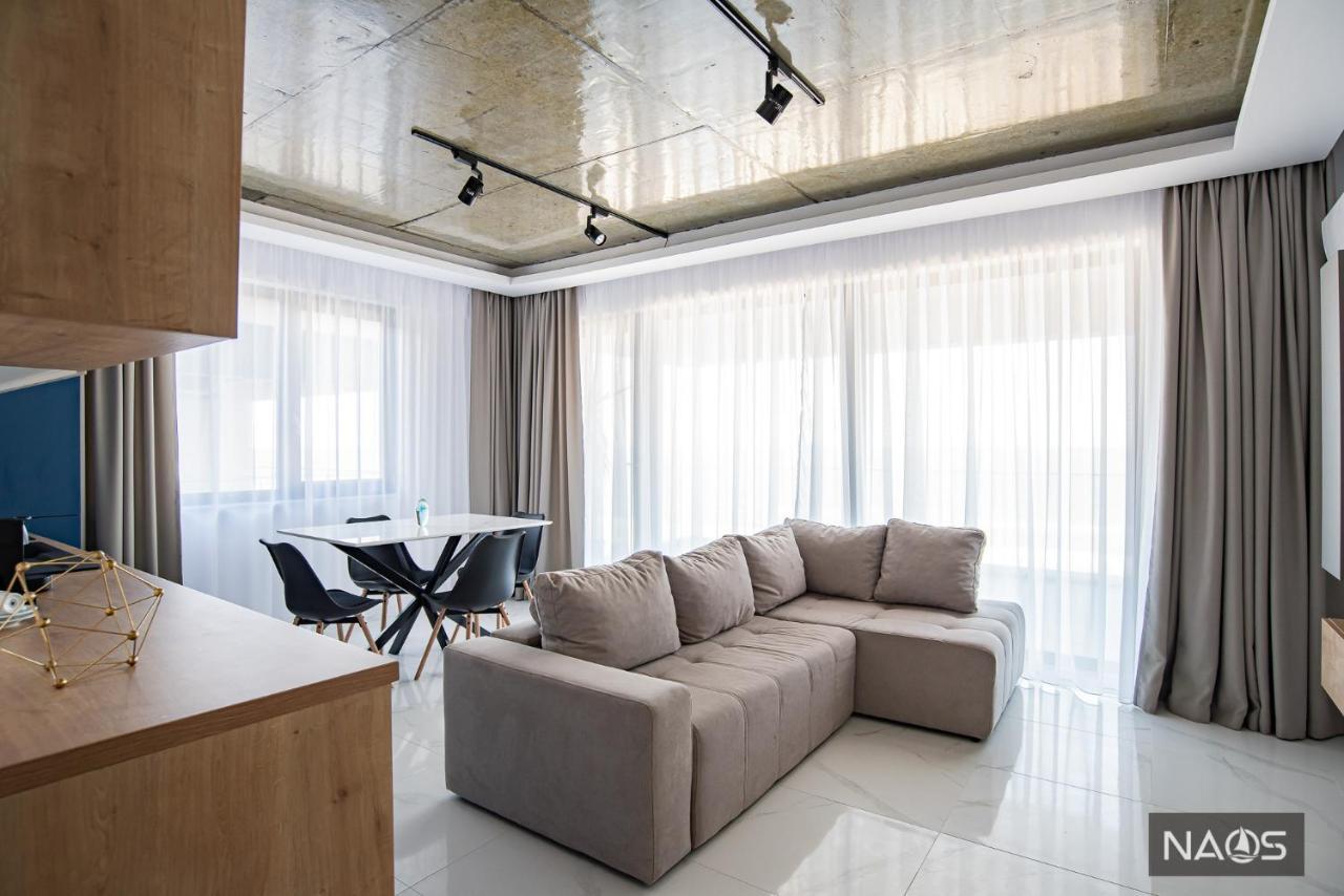 Naos Residence 那沃达利 外观 照片