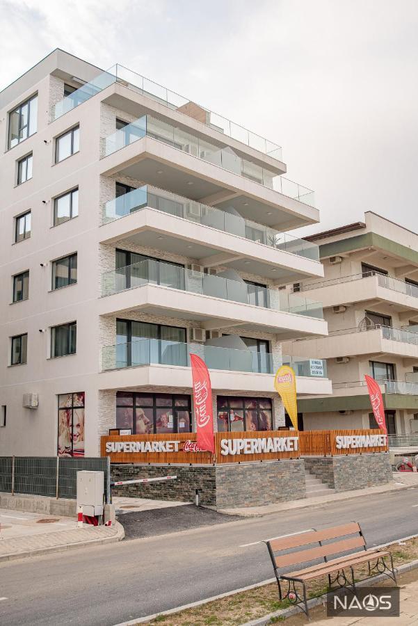 Naos Residence 那沃达利 外观 照片